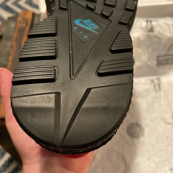 Nike Air Huarache “Light British Tan and Geode Green” - Picture 13 of 16